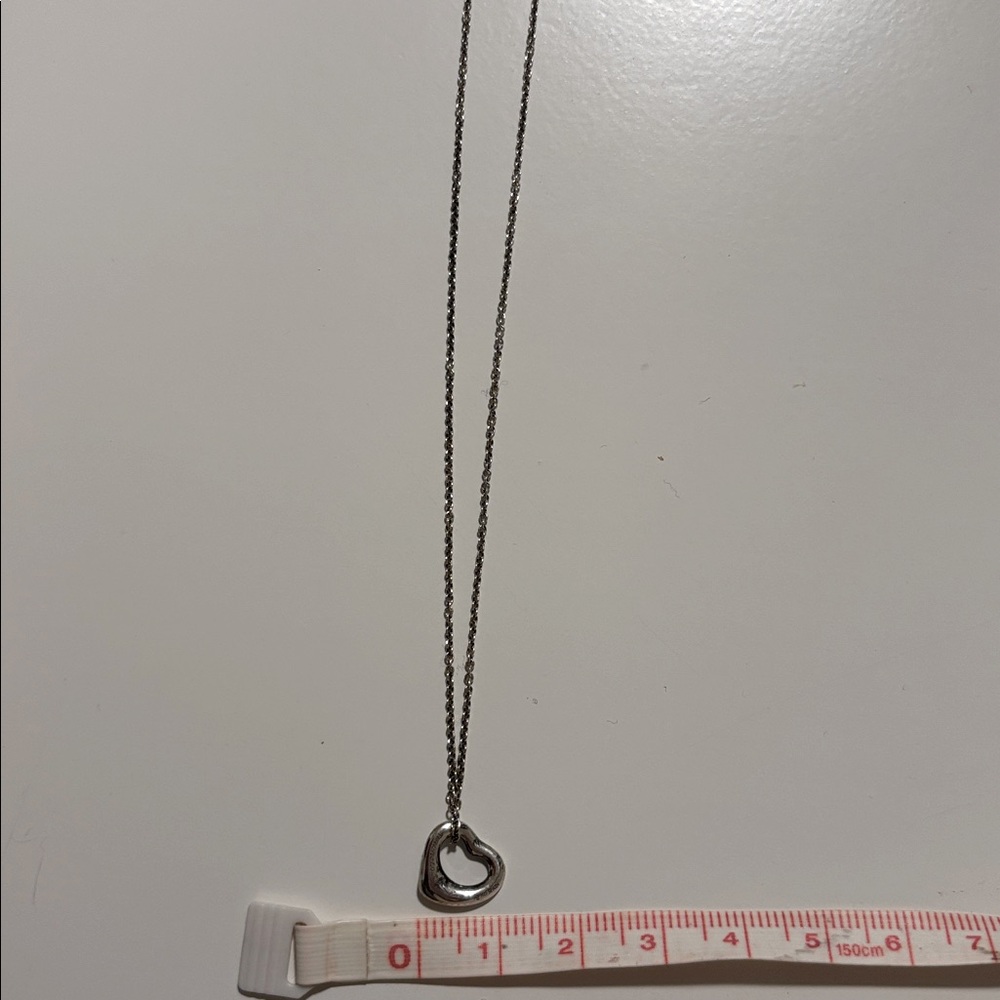 Tiffany & Co Open Heart Pendant necklace - Picture 4 of 5
